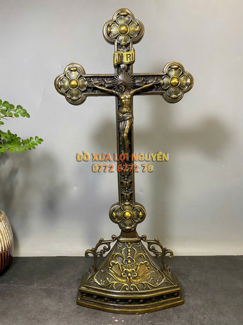 Thánh giá bằng đồng