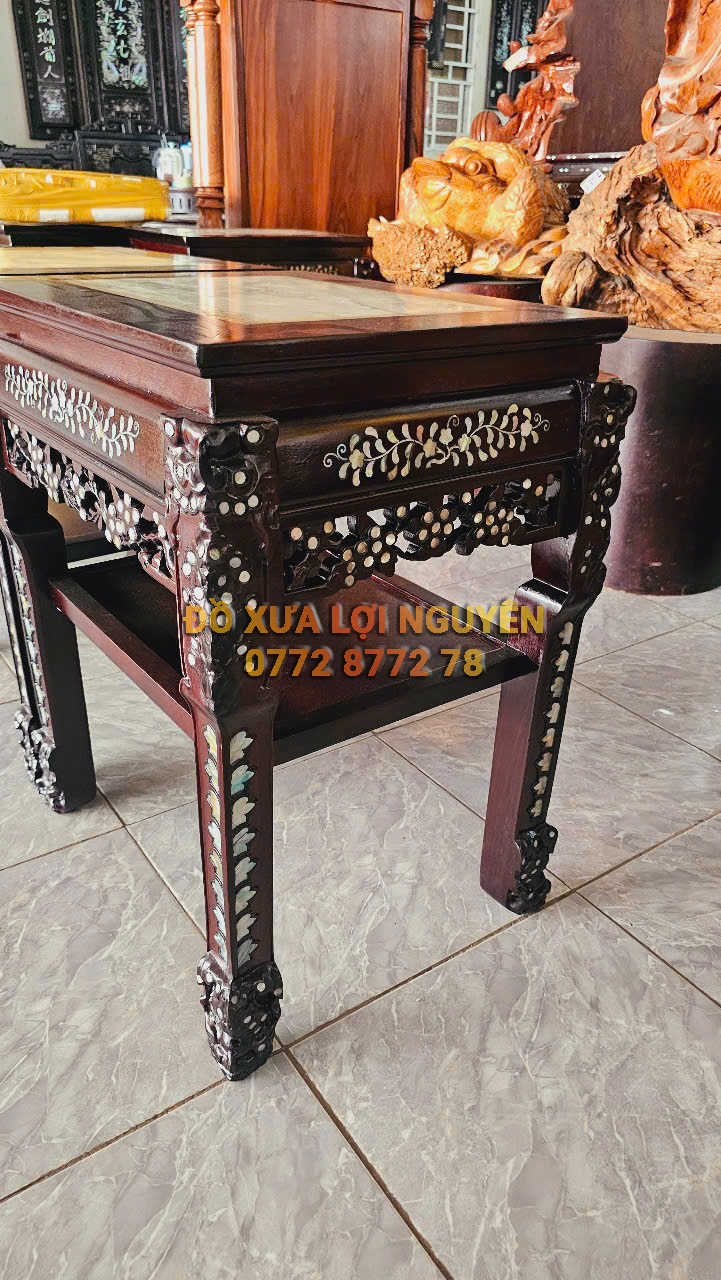Đôn gỗ gõ mật cẩn ốc, mặt đá tàu