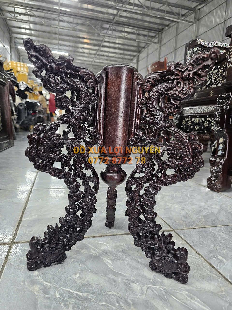 Trò gỗ gõ mật - 2