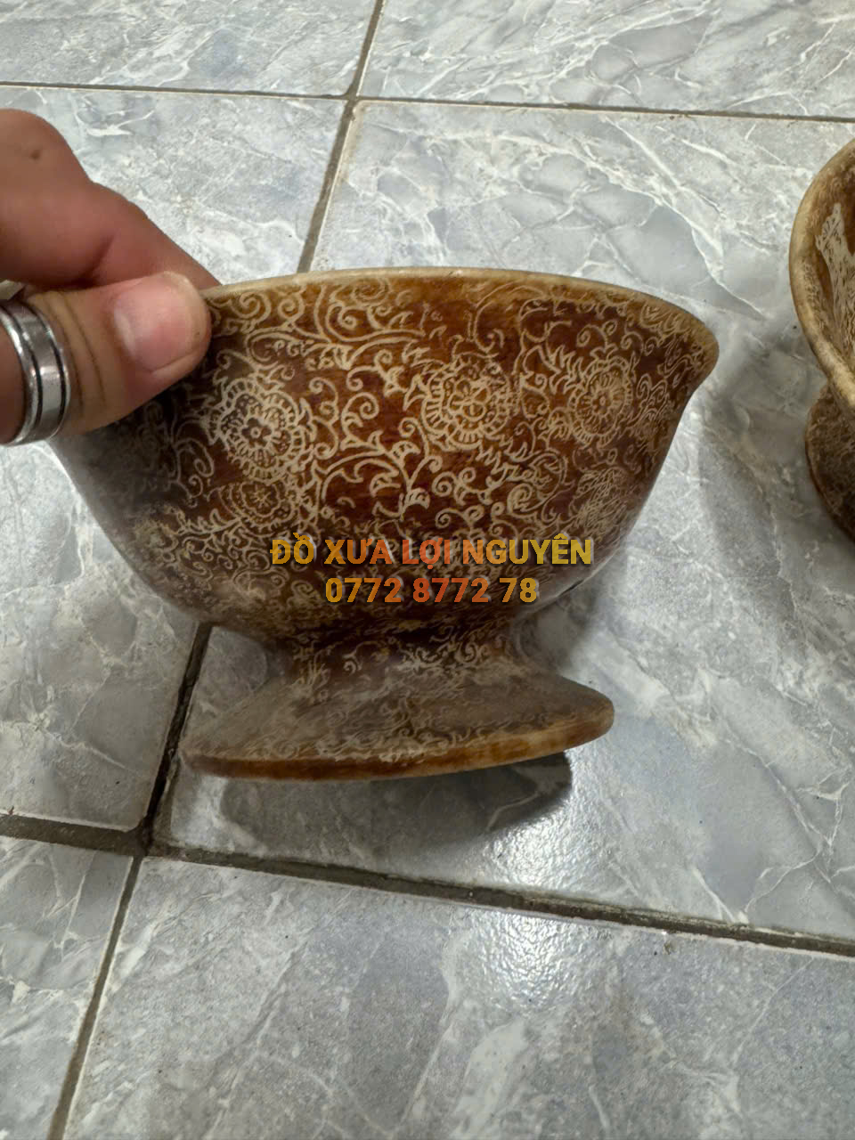 Cặp bát đá hàng tàu xưa