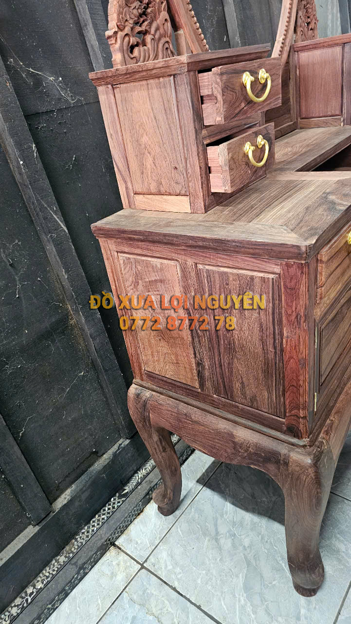 Bàn trang điểm, gỗ cẩm lai xưa
