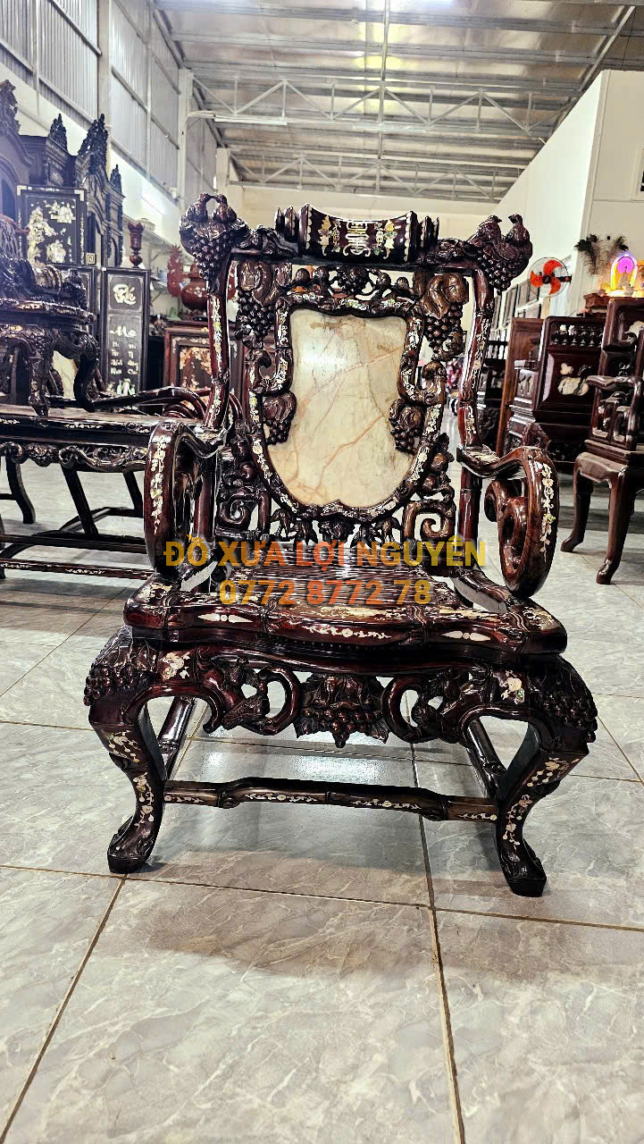 Bộ 3 món ghế thư giãn, Gỗ gõ mật chuẩn xưa