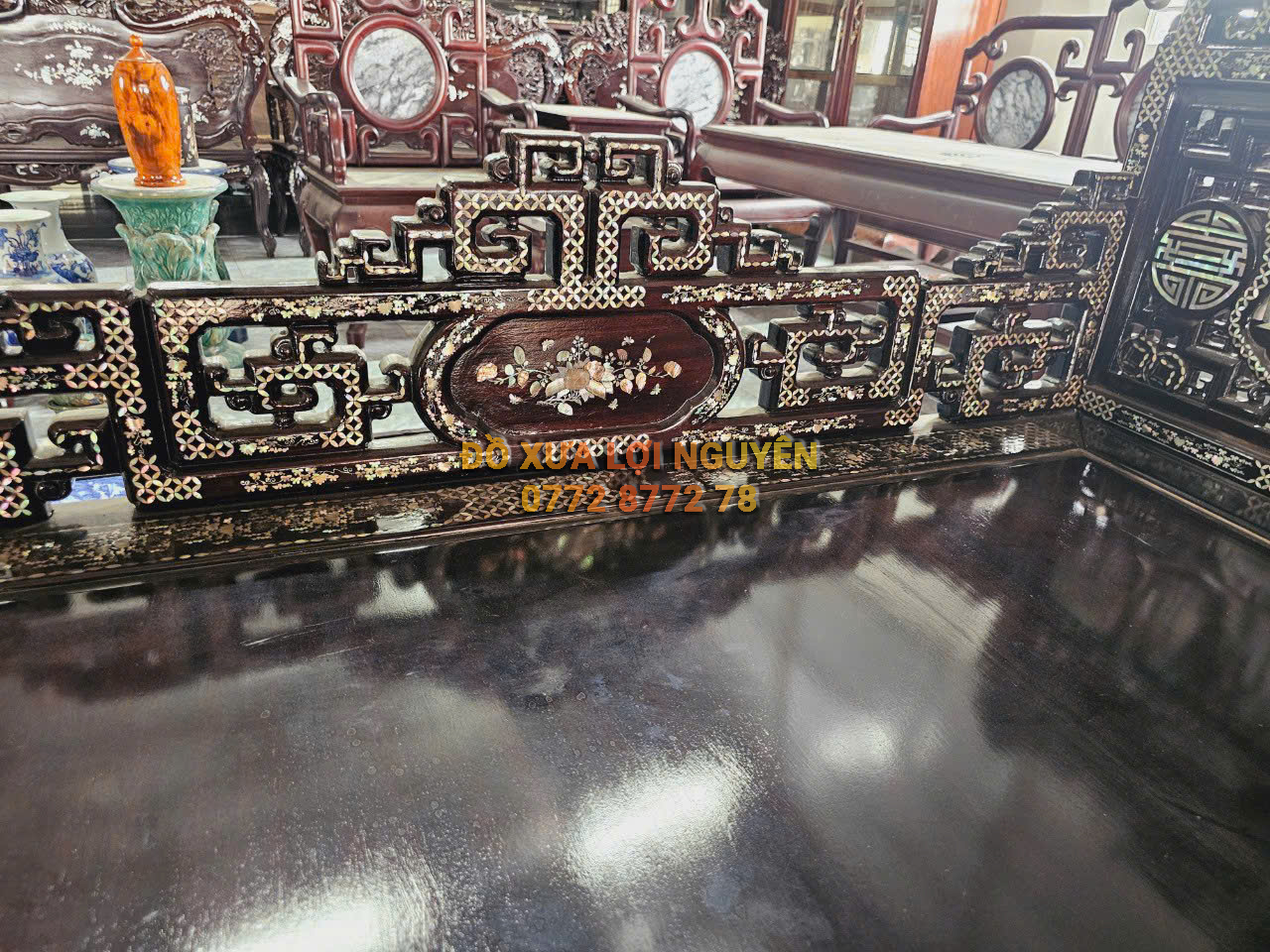 Sạp tam thành tích cổ đồ khảm ốc Singapore