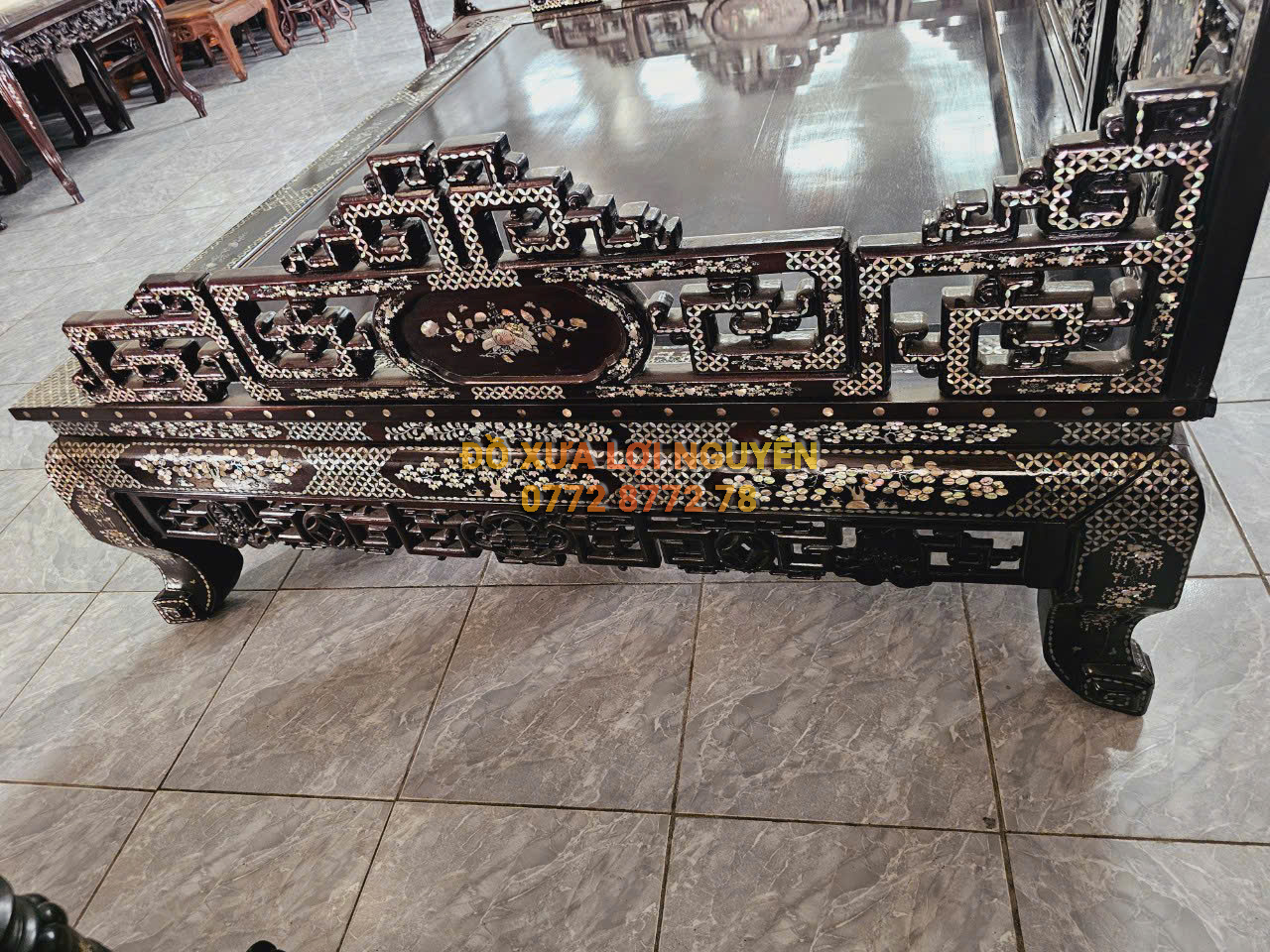 Sạp tam thành tích cổ đồ khảm ốc Singapore