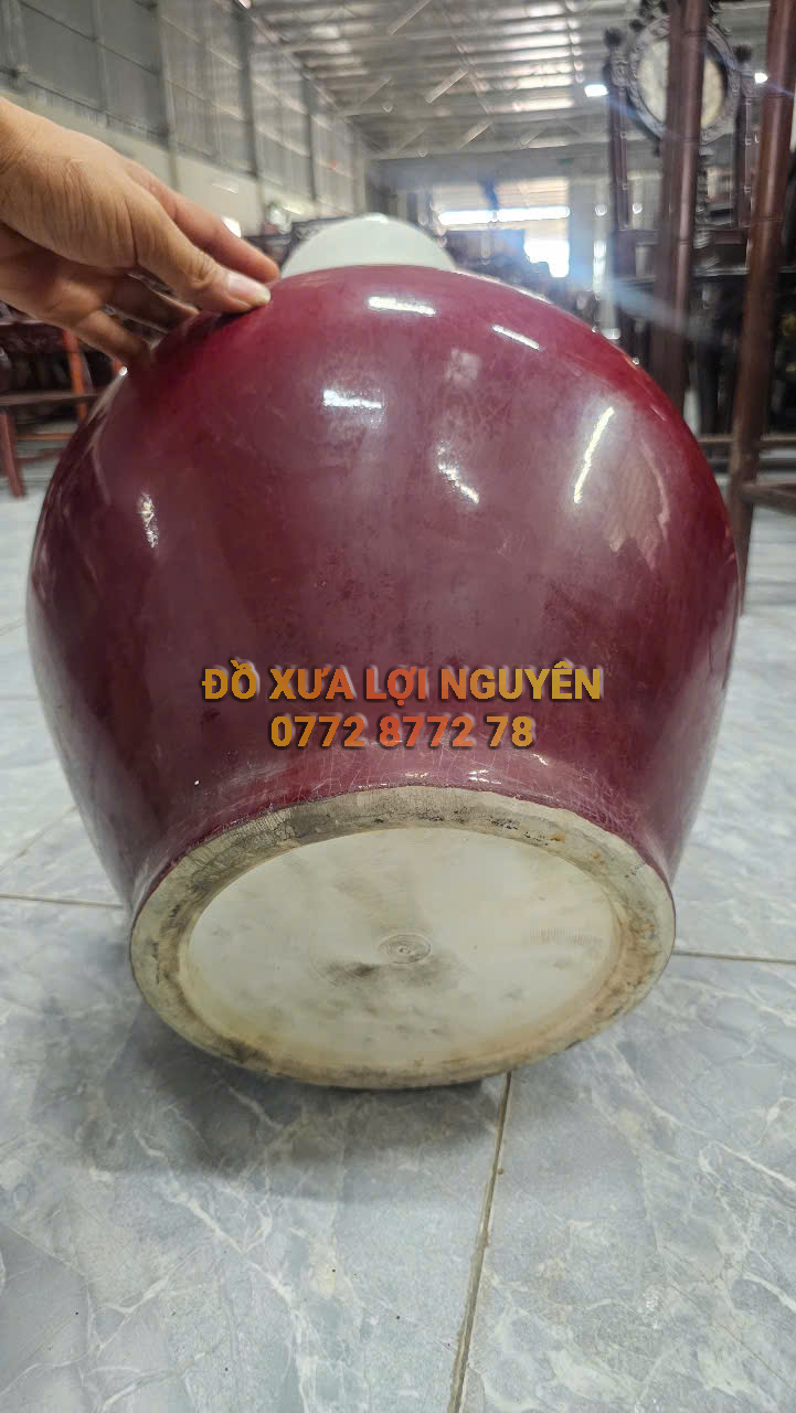 Bình gốm Tàu xưa, men huyết hồng