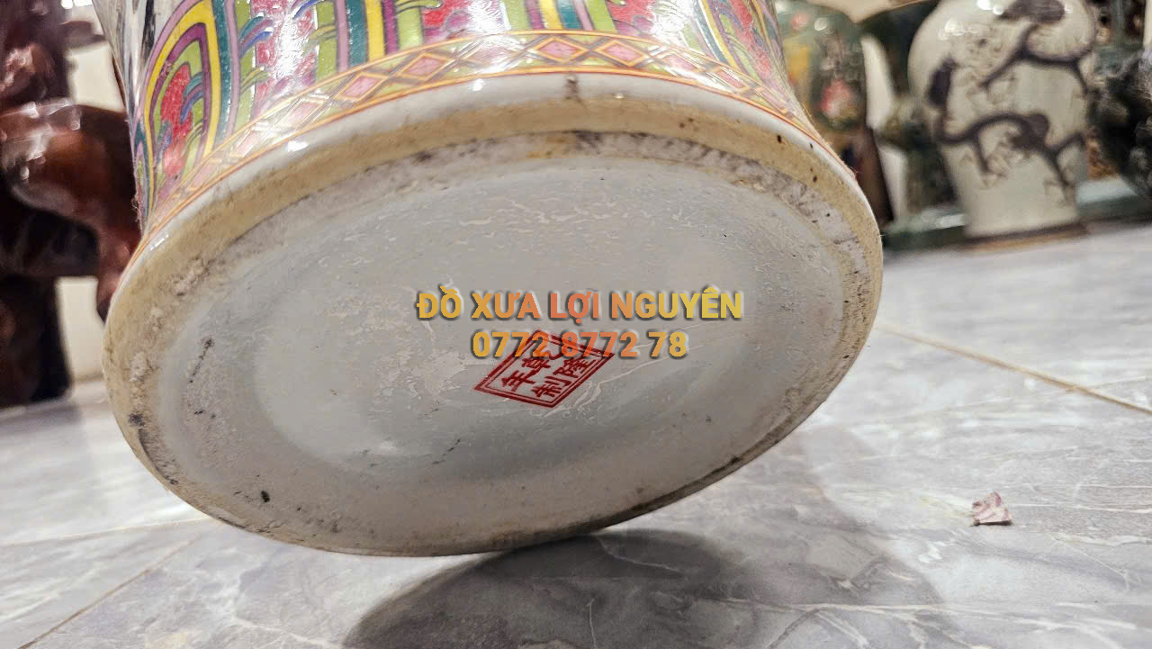 Cặp bình chim hoa. Gốm tàu