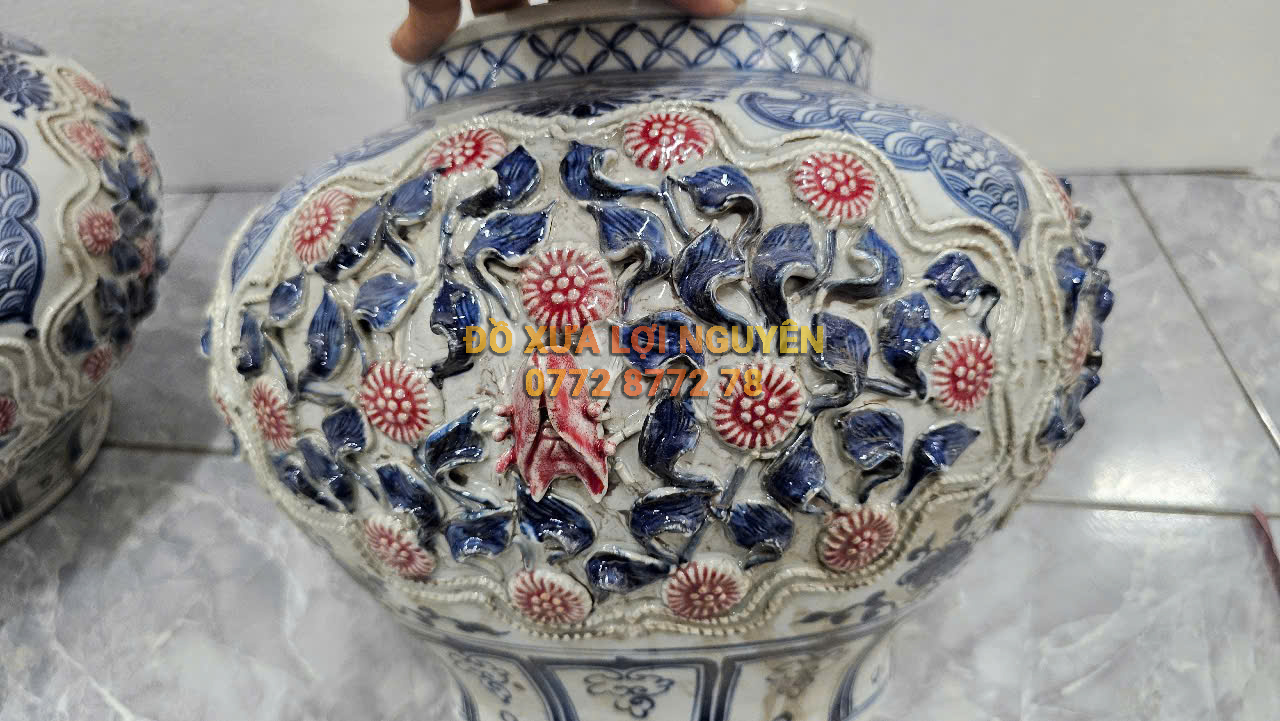 Cặp choé hoa cúc gốm tàu