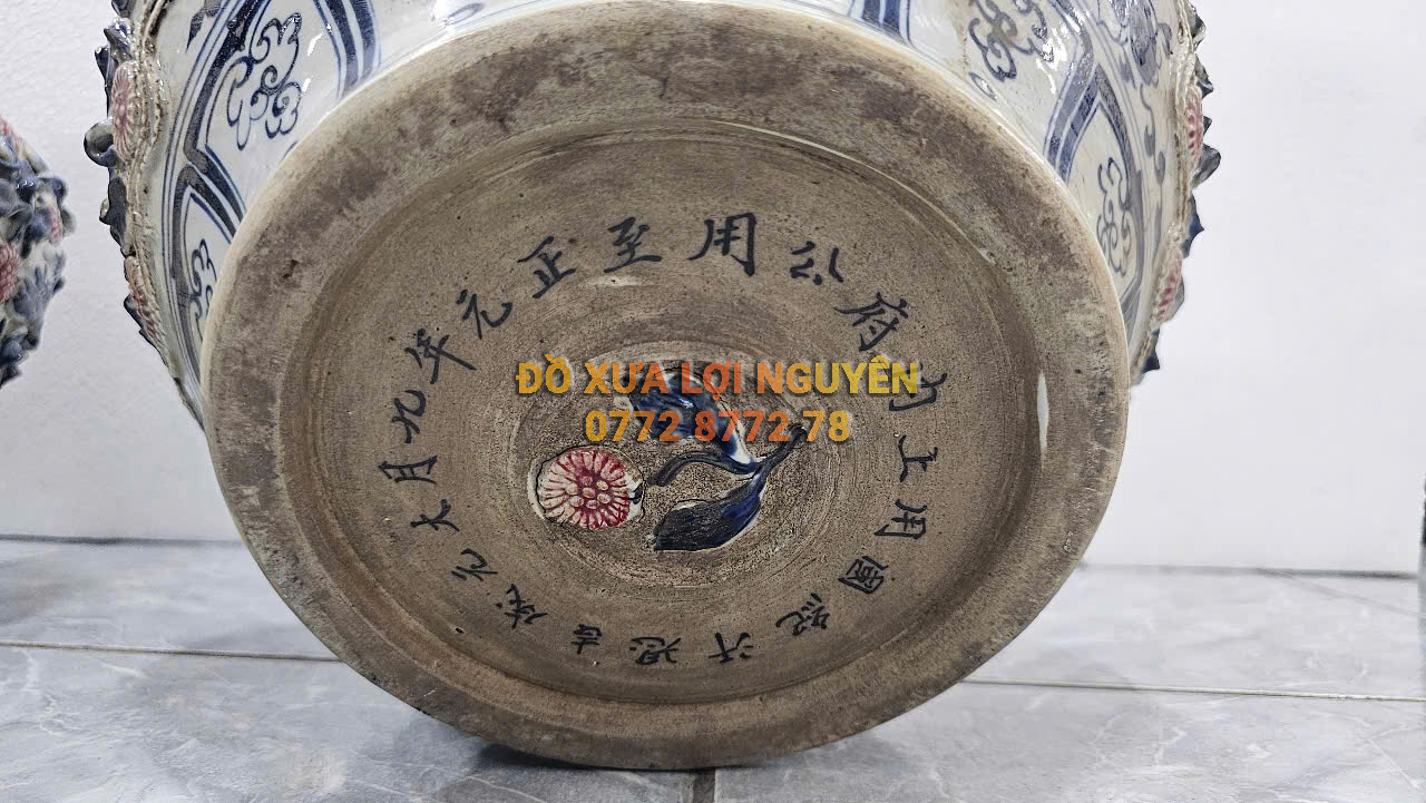 Cặp choé hoa cúc gốm tàu