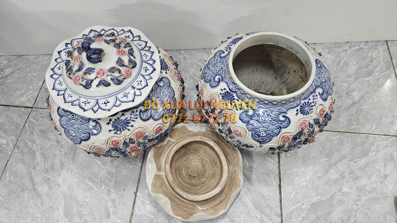 Cặp choé hoa cúc gốm tàu