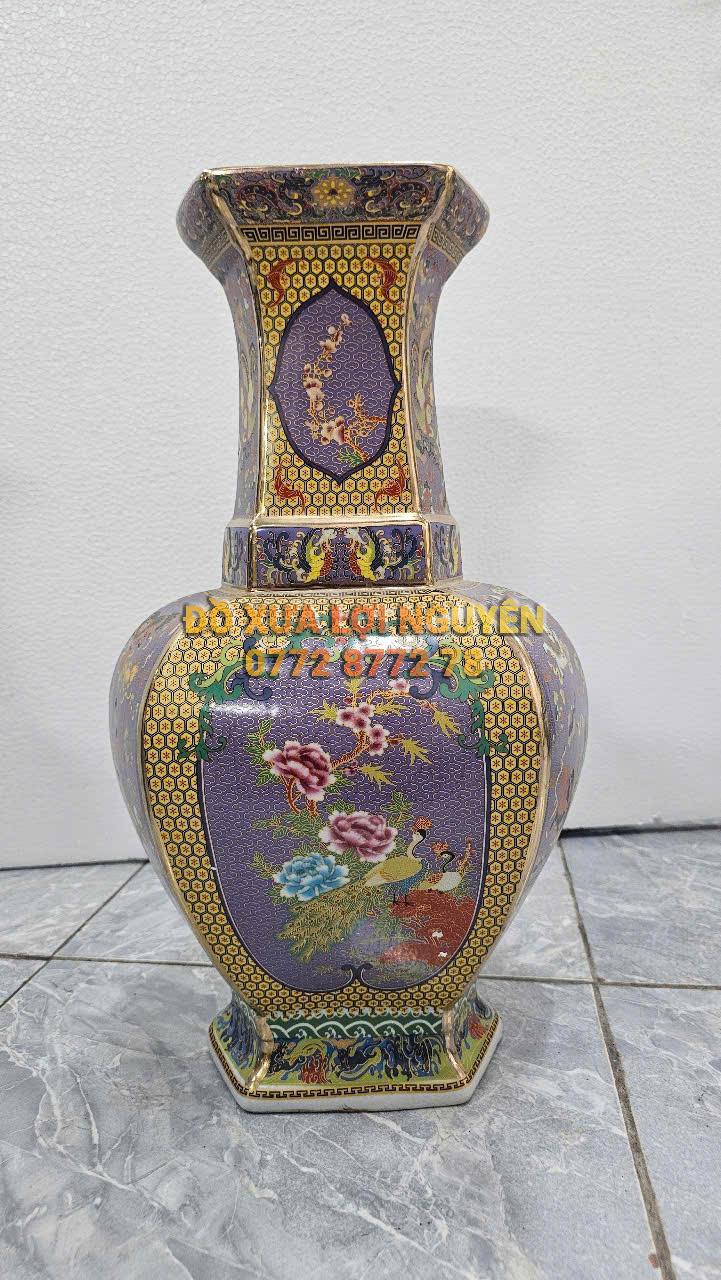 Cặp bình men gấm, gốm tàu