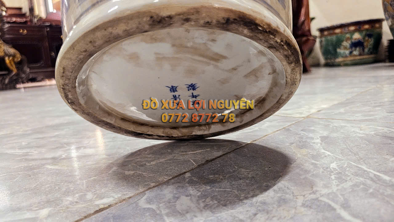 Cặp bình tích người, gốm tàu