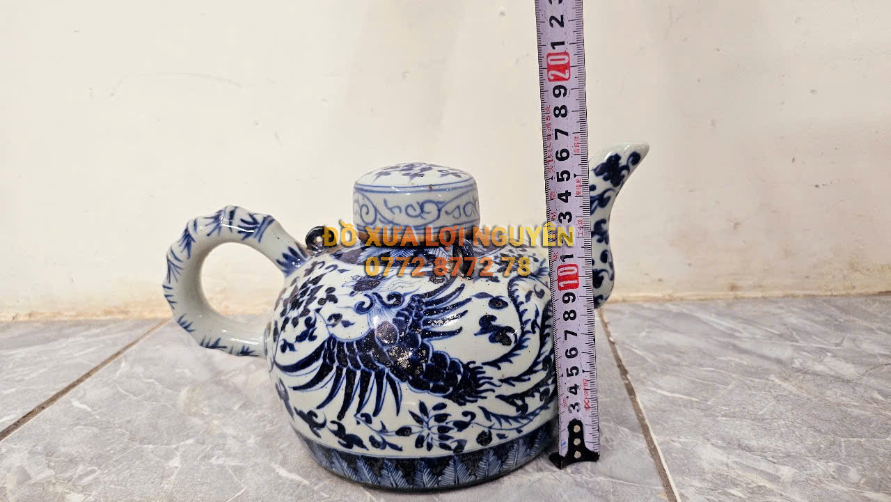 Ấm gốm tàu xưa men lam