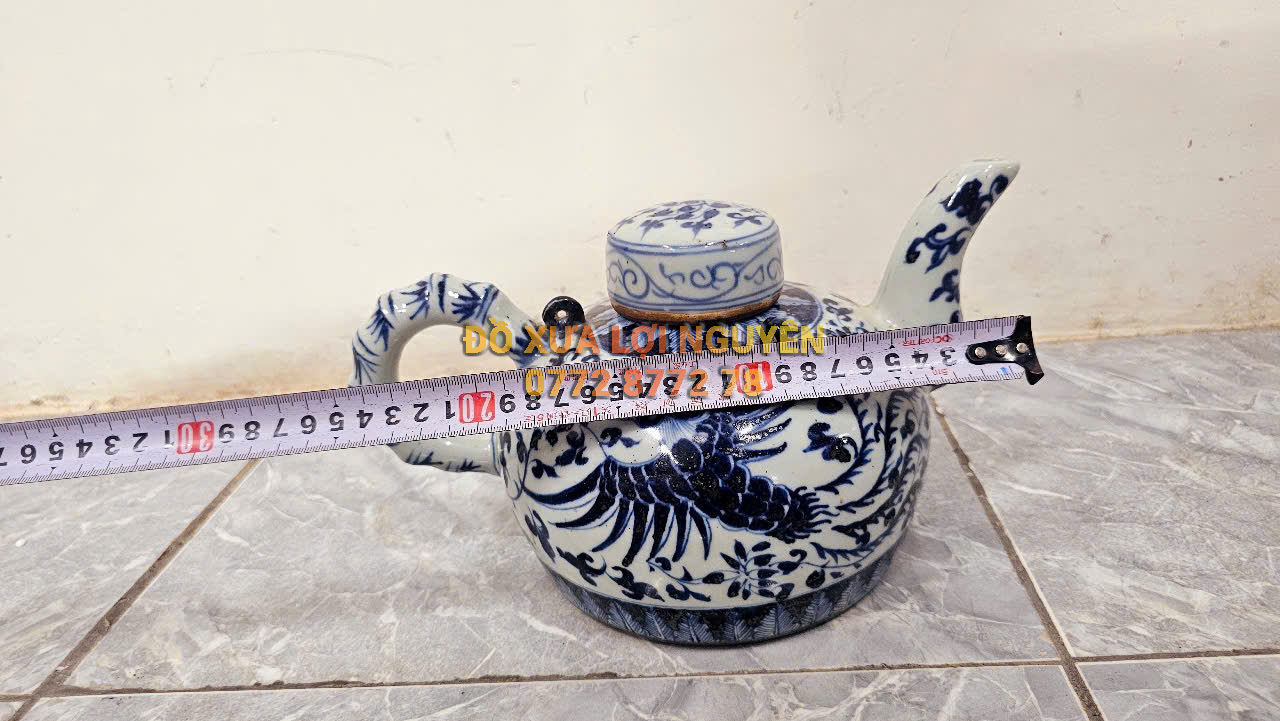 Ấm gốm tàu xưa men lam