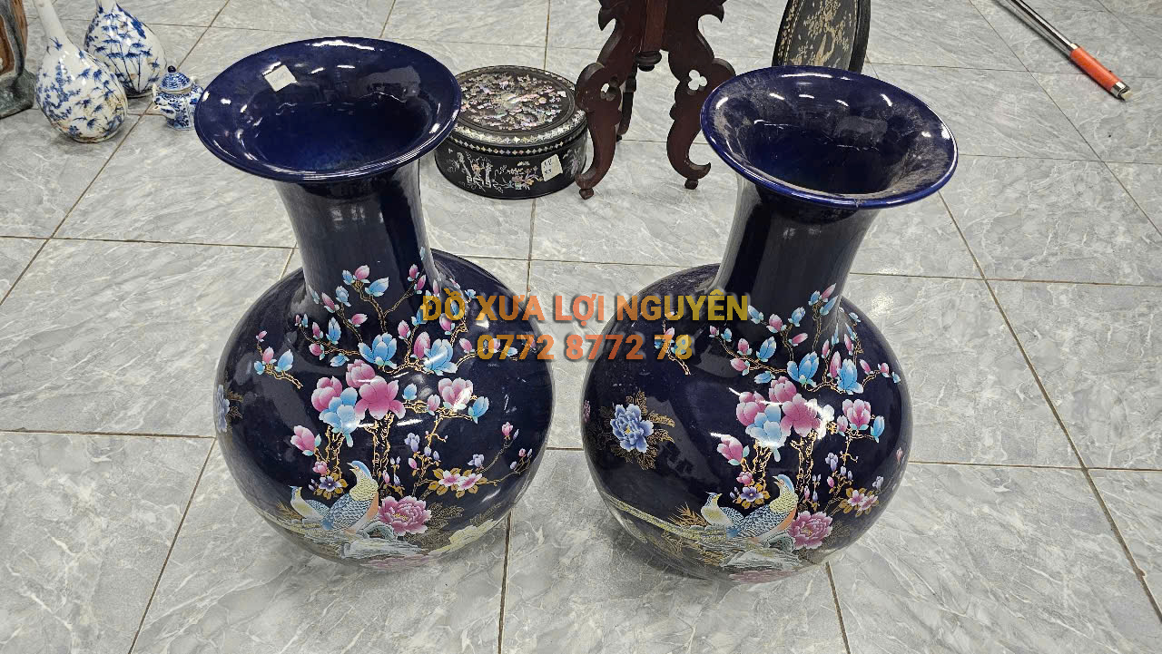 Cặp bình củ tỏi, gốm tàu