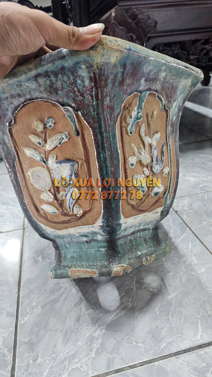 Chậu cổ gốm cây mai - 2