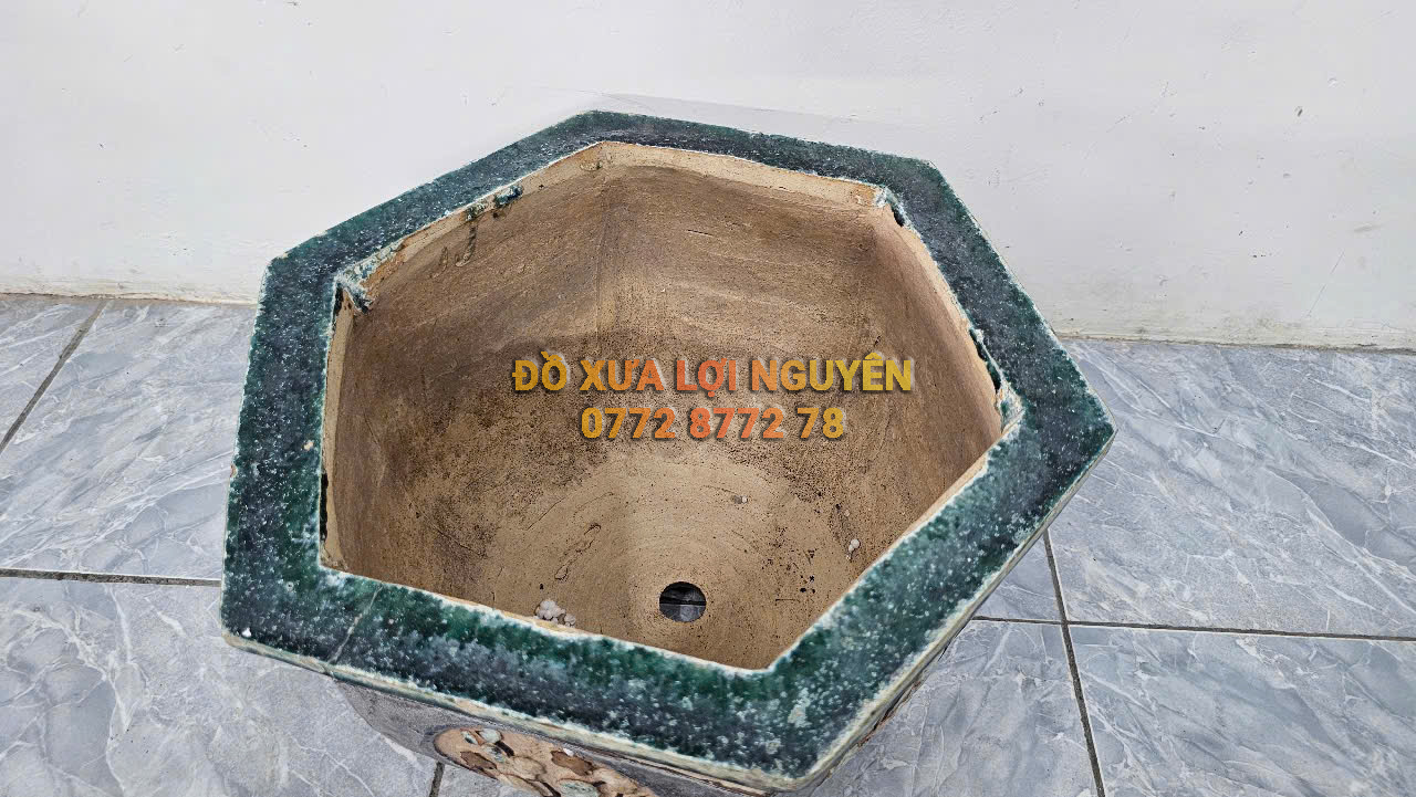 Chậu cổ gốm cây mai - 5