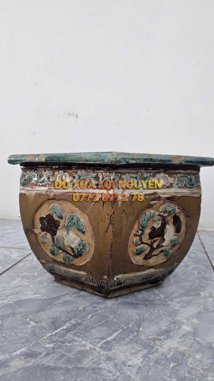 Chậu cổ gốm cây mai - 6