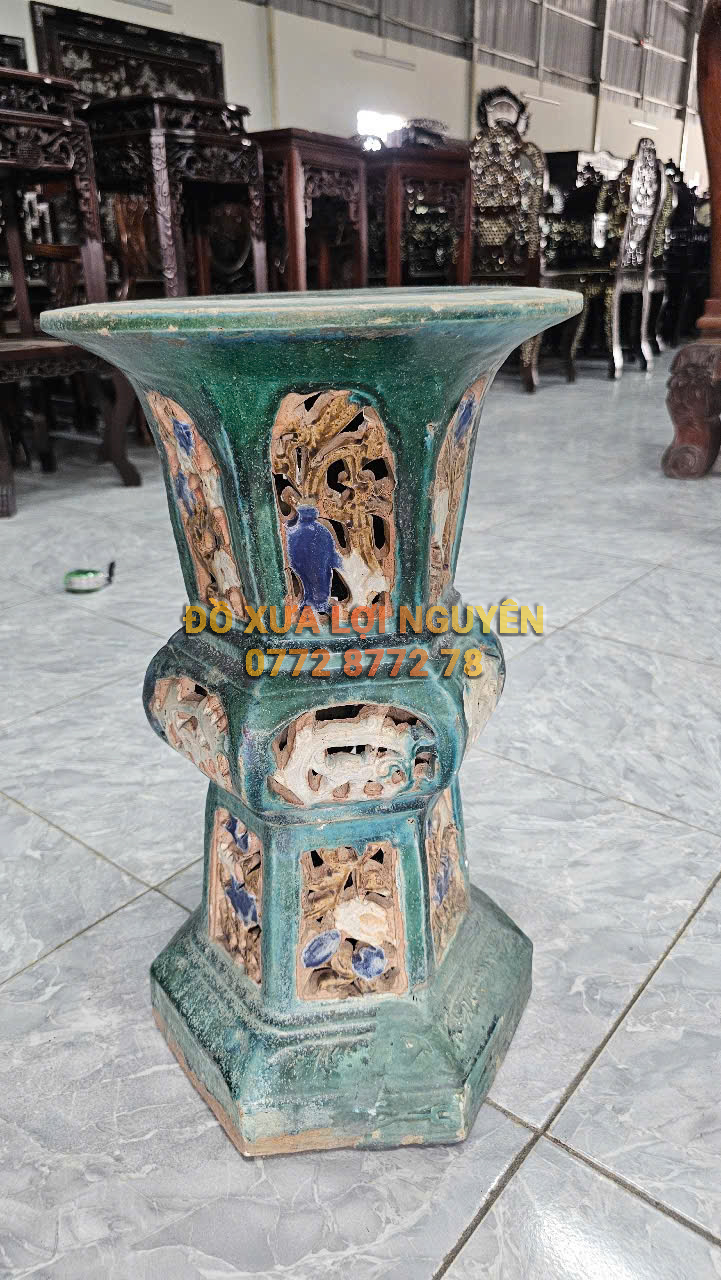 Đôn gốm cây mai