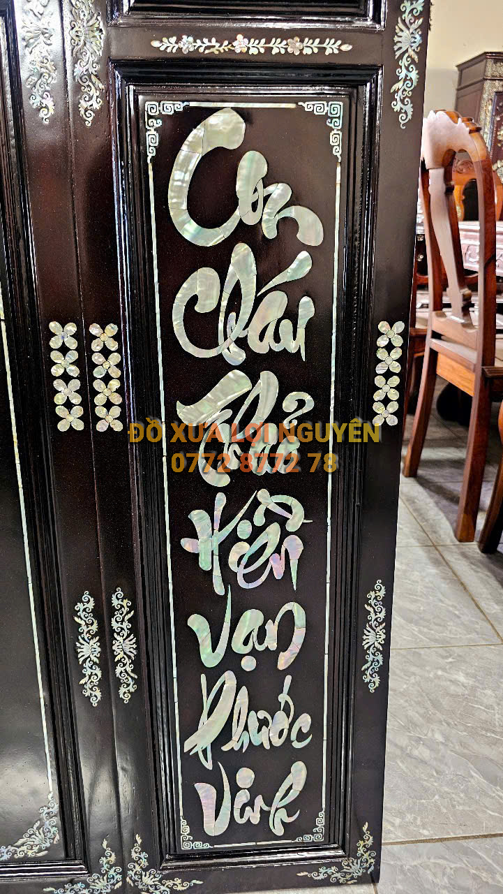 Tranh CỬU HUYỀN THẤT TỔ, Gỗ gõ mật