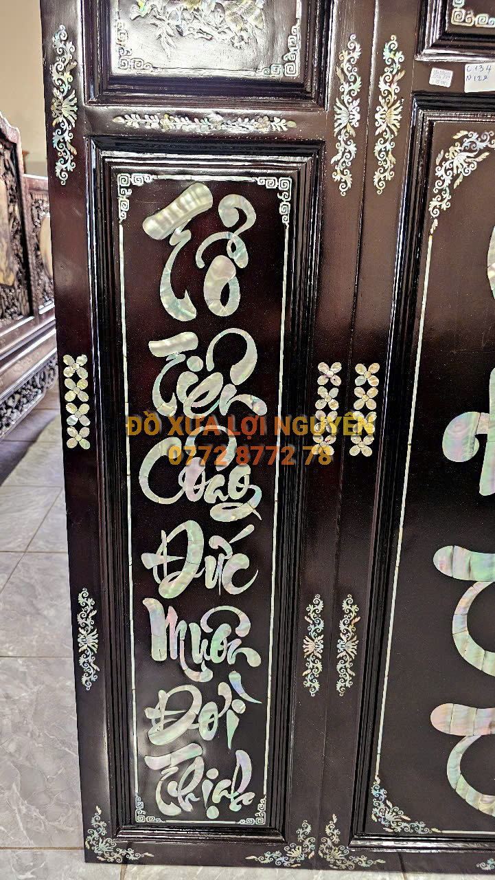 Tranh CỬU HUYỀN THẤT TỔ, Gỗ gõ mật