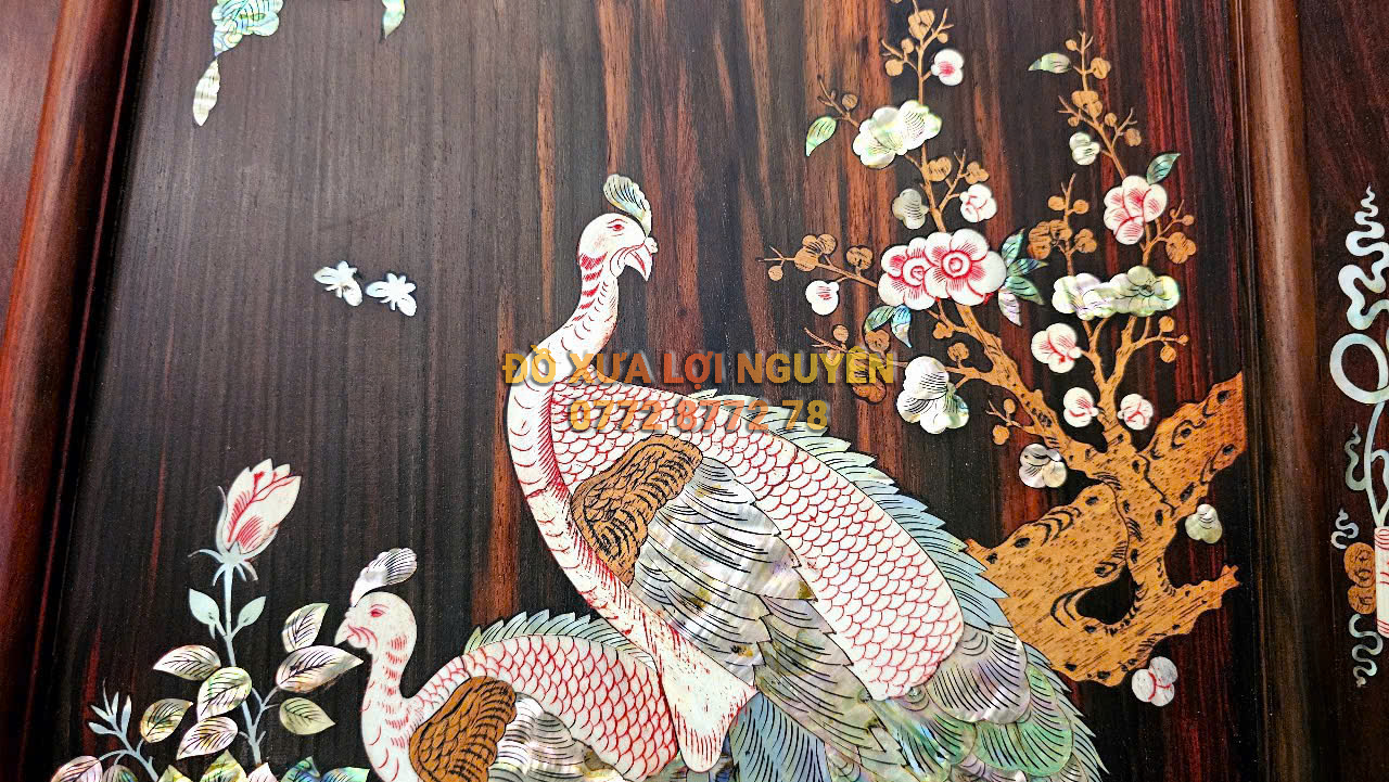 Tranh gỗ trắc ta. Tích phu thê viên mãn