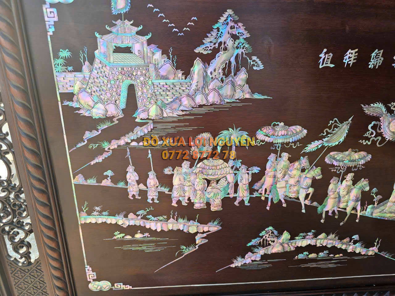 Tranh vinh quy bái tổ khảm ốc đỏ VIP. Gỗ gõ mật