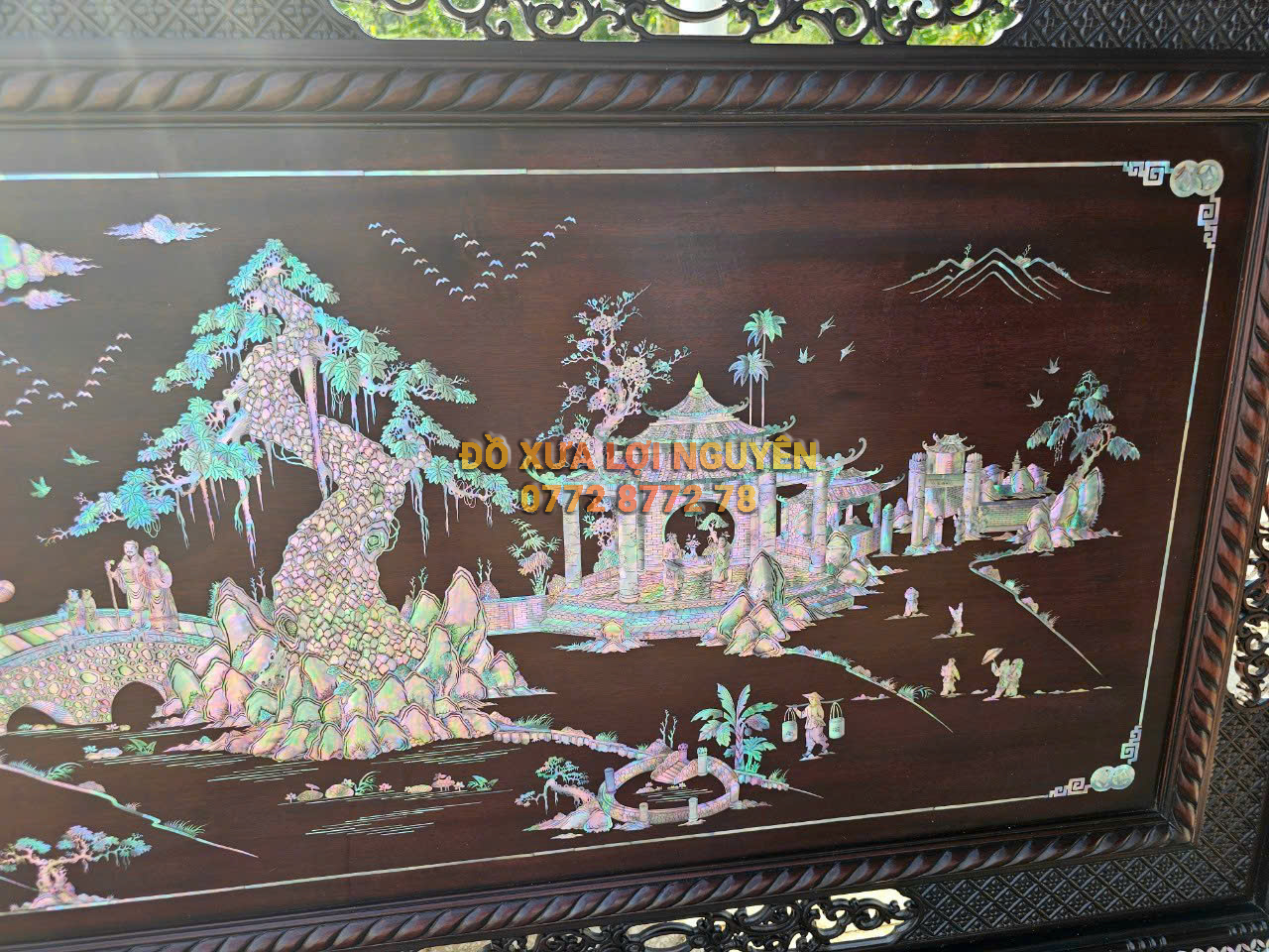 Tranh vinh quy bái tổ khảm ốc đỏ VIP. Gỗ gõ mật