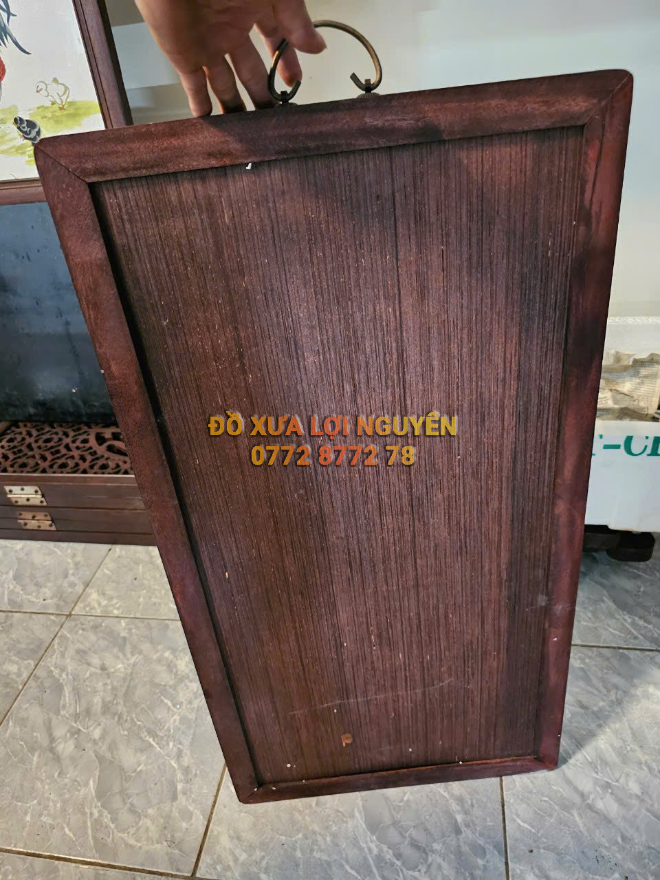 Tranh gốm tàu khung gỗ