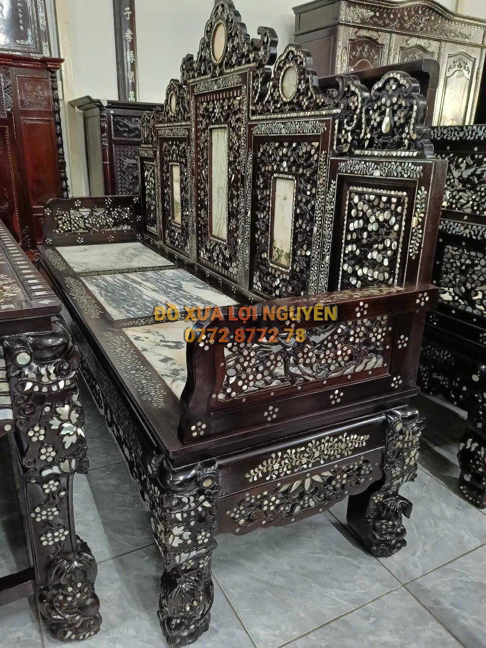 Trường kỷ ngũ sơn đại, cẩn ốc tứ diện, gỗ gõ mật