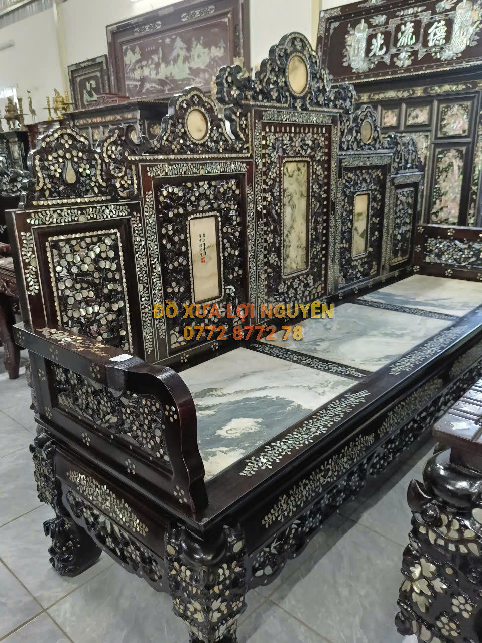 Trường kỷ ngũ sơn đại, cẩn ốc tứ diện, gỗ gõ mật