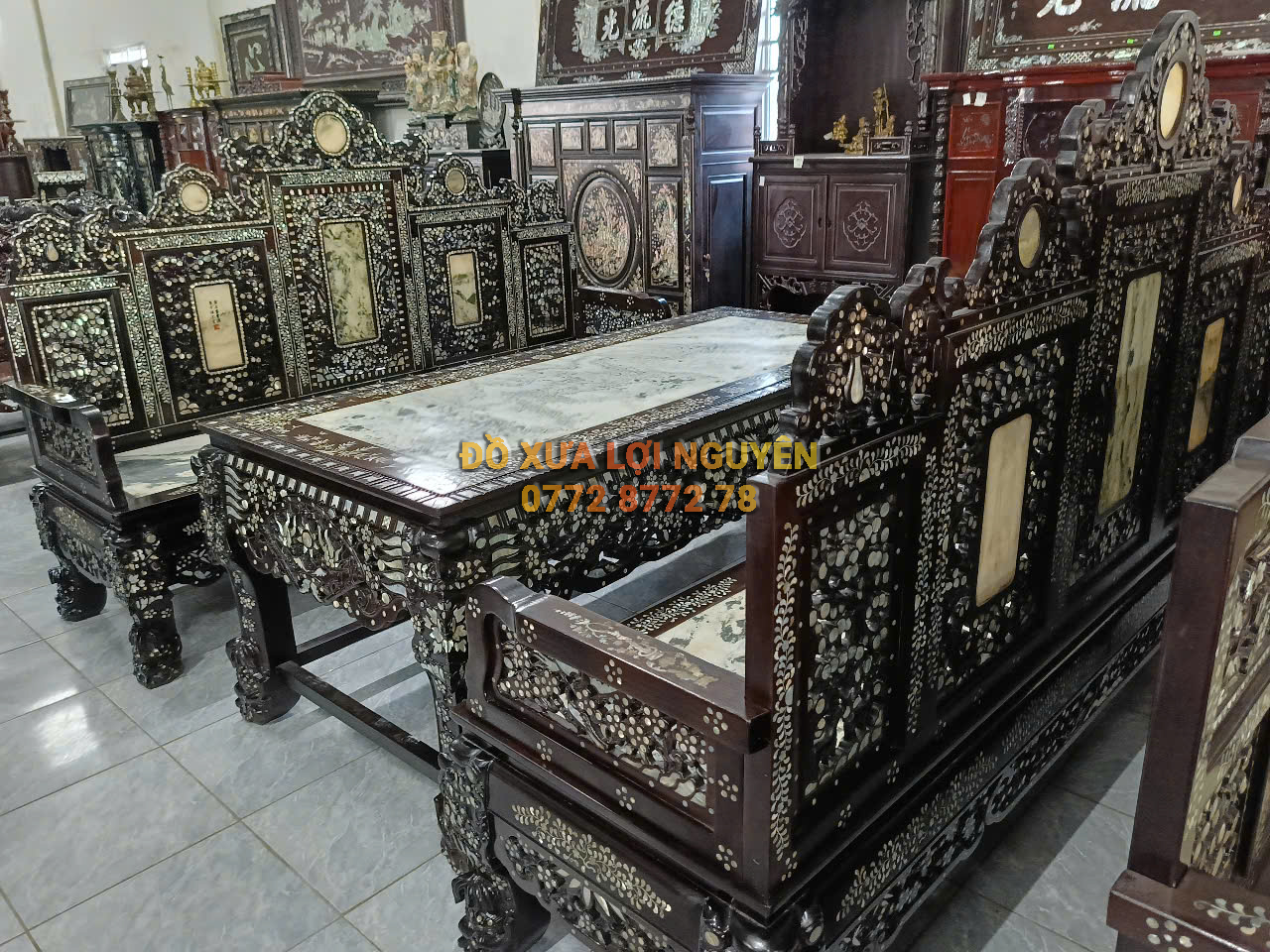 Trường kỷ ngũ sơn đại, cẩn ốc tứ diện, gỗ gõ mật