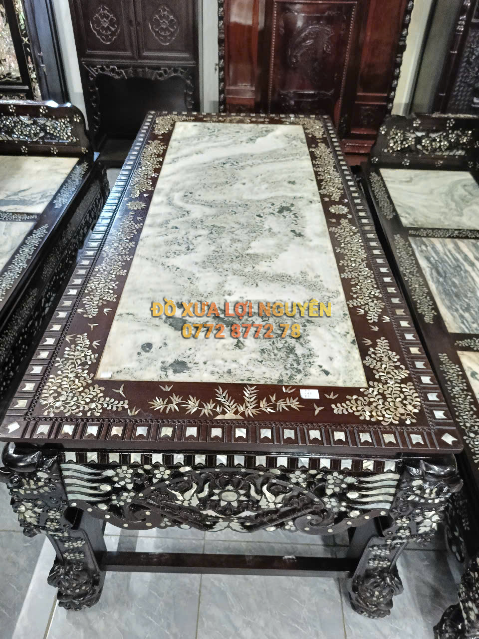 Trường kỷ ngũ sơn đại, cẩn ốc tứ diện, gỗ gõ mật