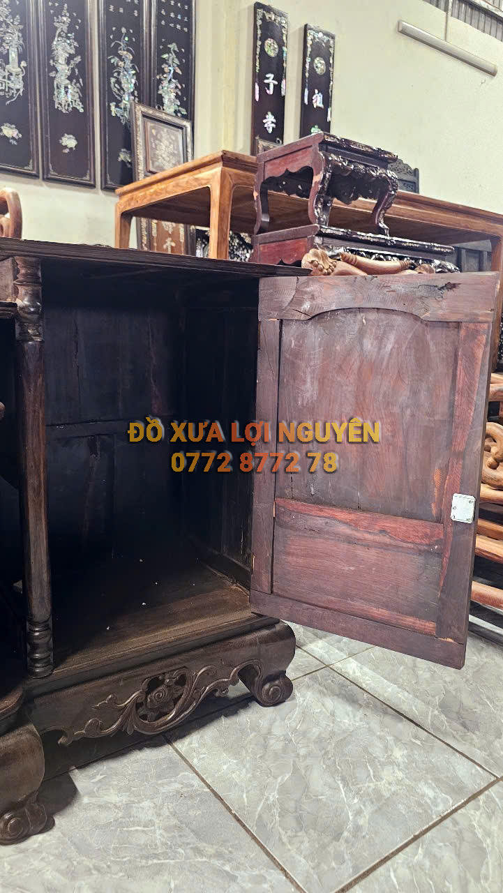 Tủ tivi, Gỗ trắc ta xưa