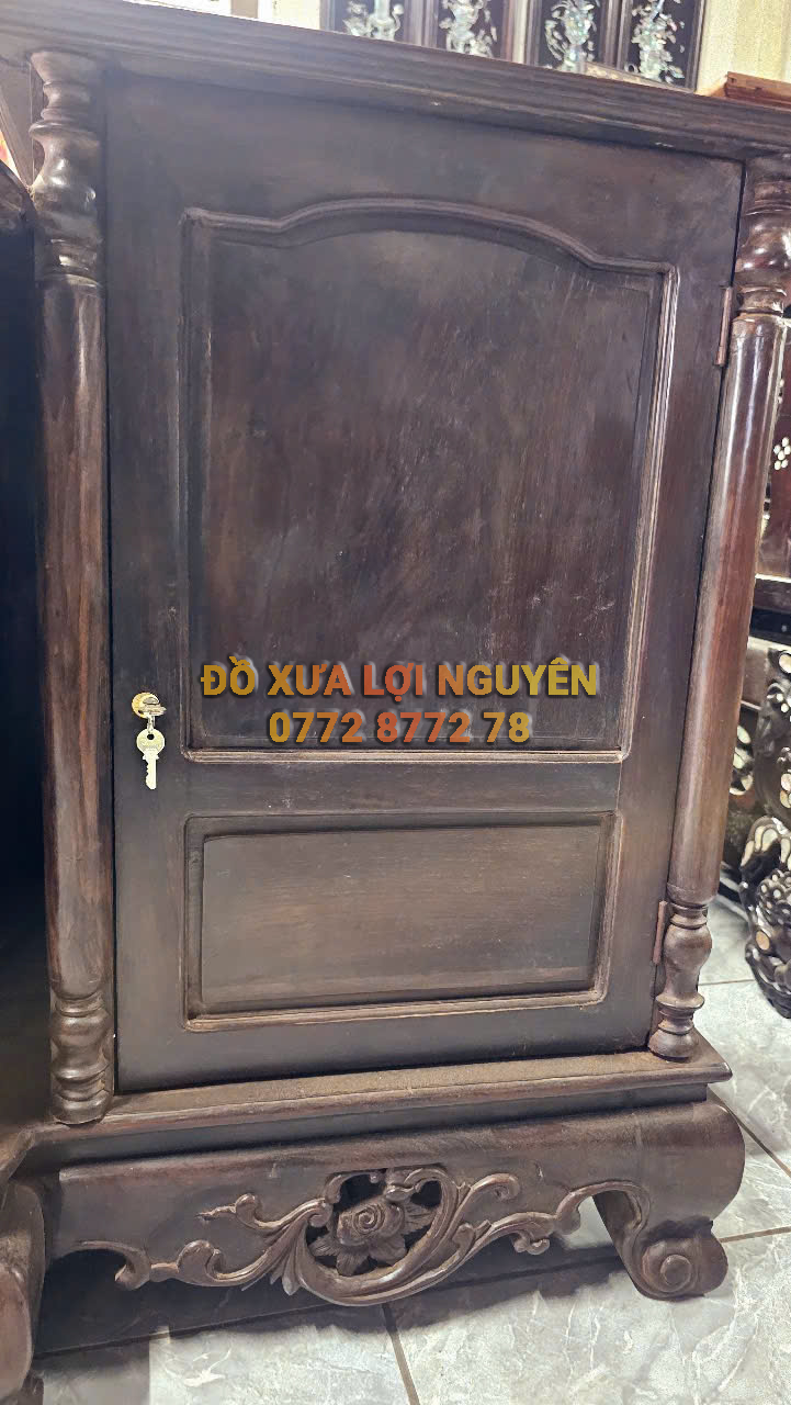 Tủ tivi, Gỗ trắc ta xưa