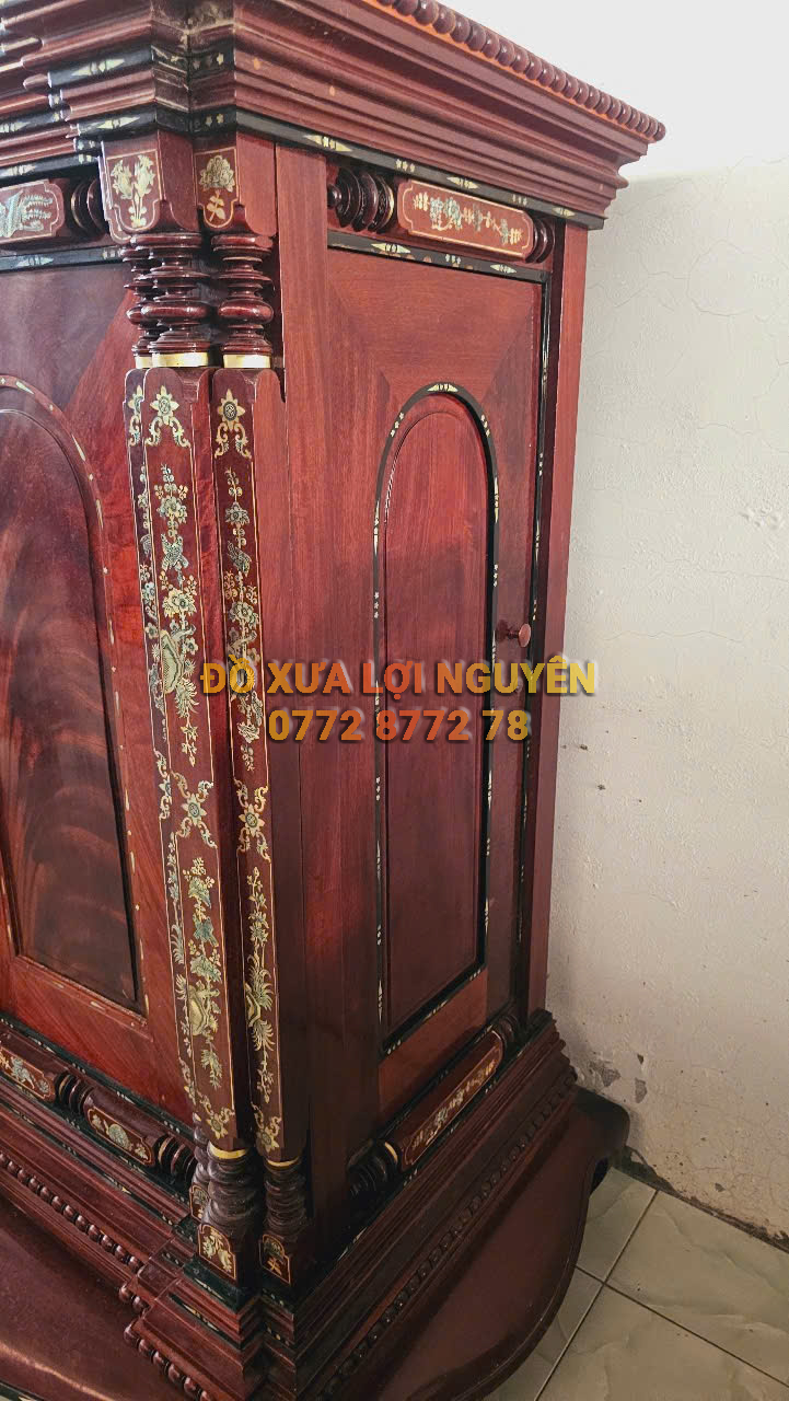 Tủ thờ gỗ gõ đỏ và căm xe, giá hữu nghị