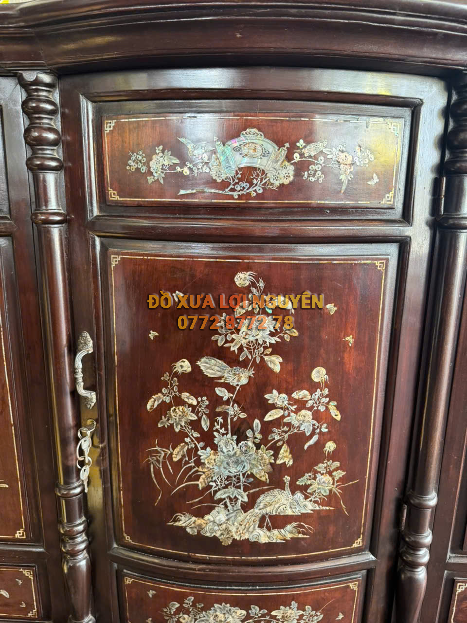 Tủ thờ gỗ gõ mật xưa giá rẻ