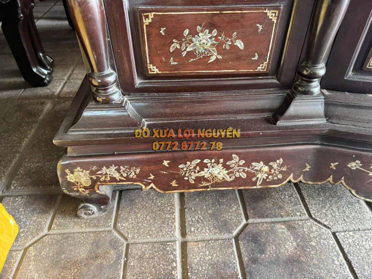 Tủ thờ gỗ gõ mật xưa giá rẻ