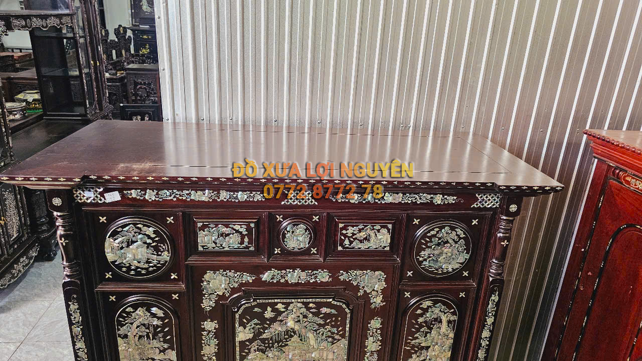 Tủ thờ gỗ gõ mật cẩn ốc Singapore