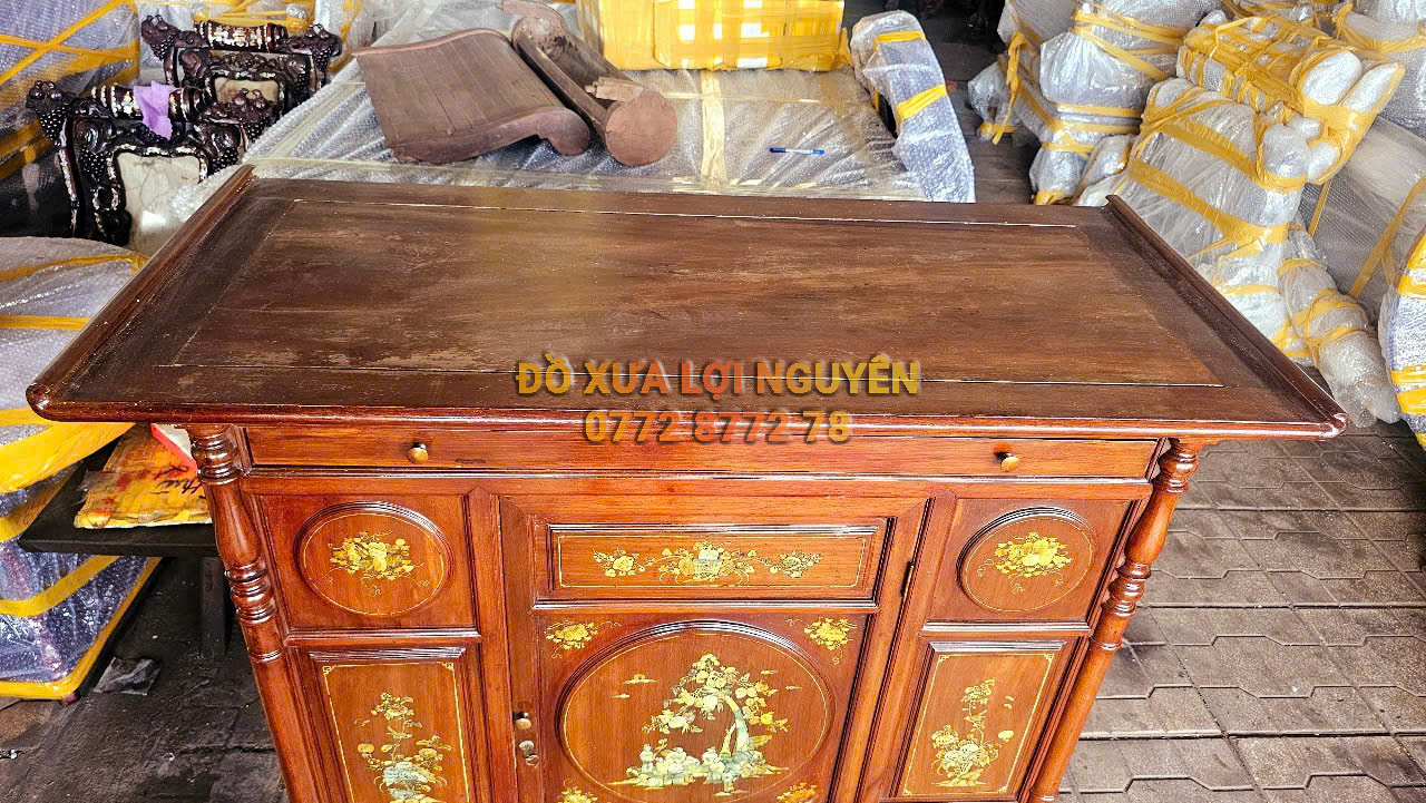 Tủ thờ gỗ gõ mật xưa giá rẻ