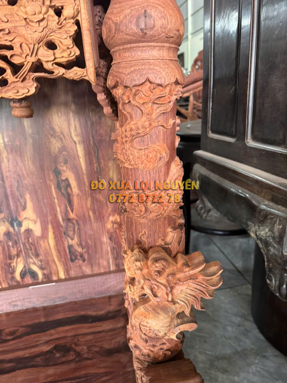 Tủ thần tài gỗ cẩm lai