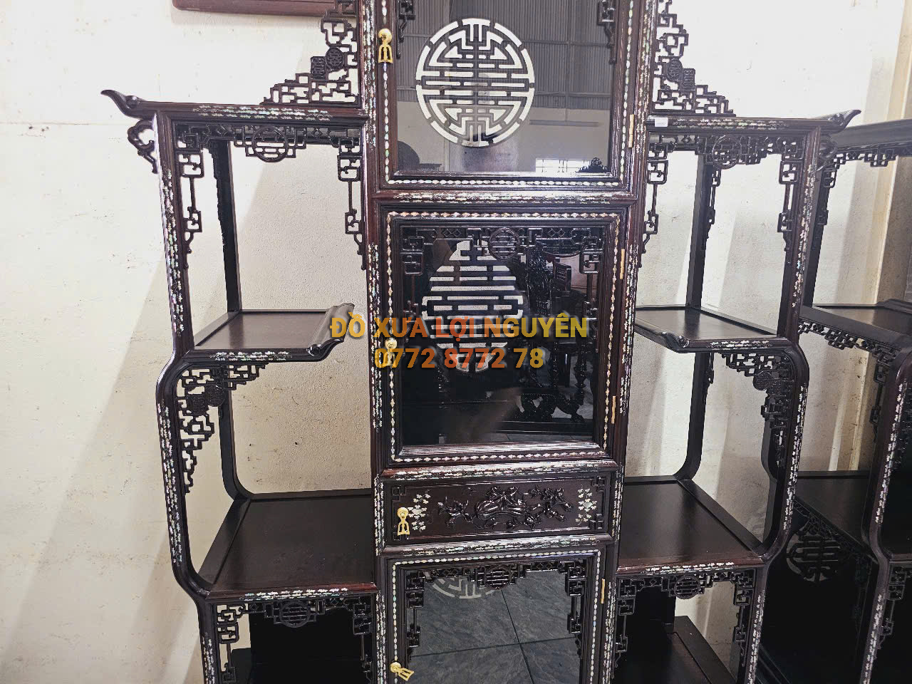 Tủ trưng bày, dơi cài thọ, gỗ gõ mật