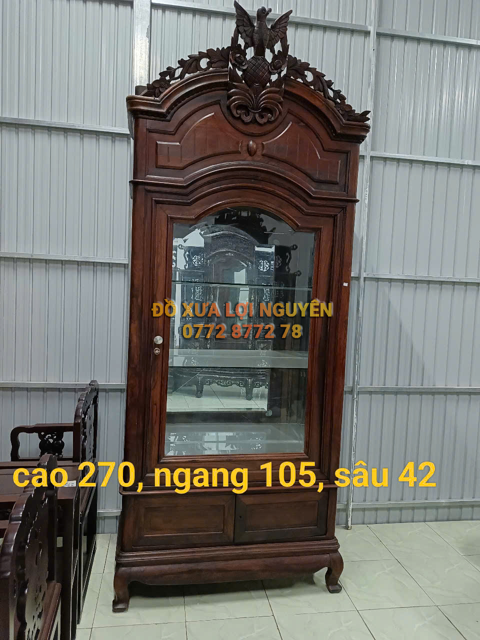 Tủ trưng bày gỗ cẩm lai xưa